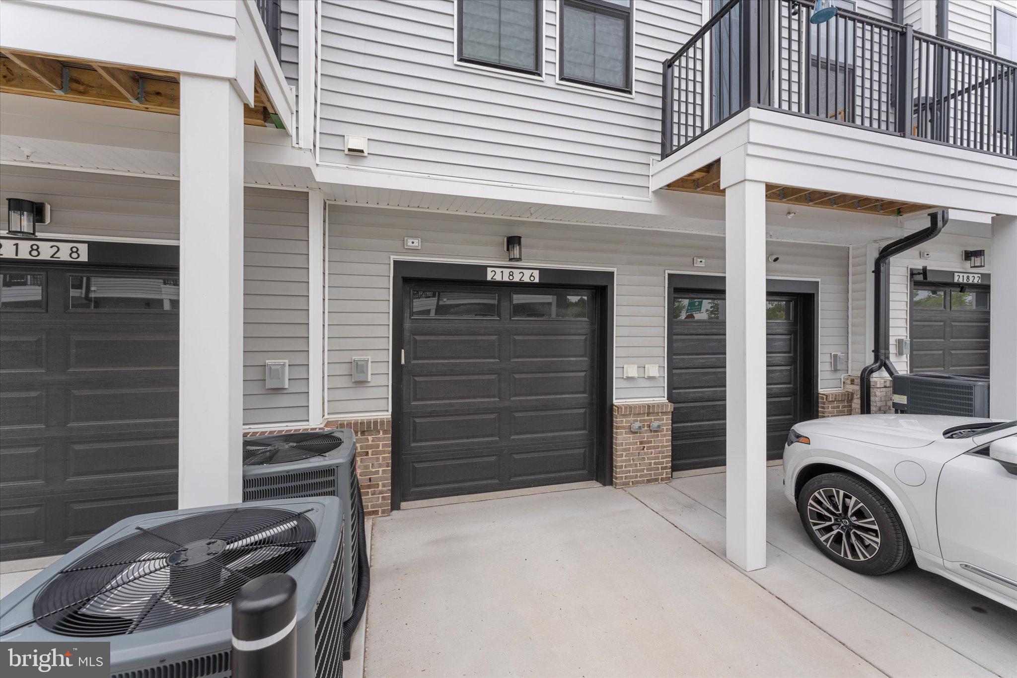 DEMOTT & SILVER - Residential