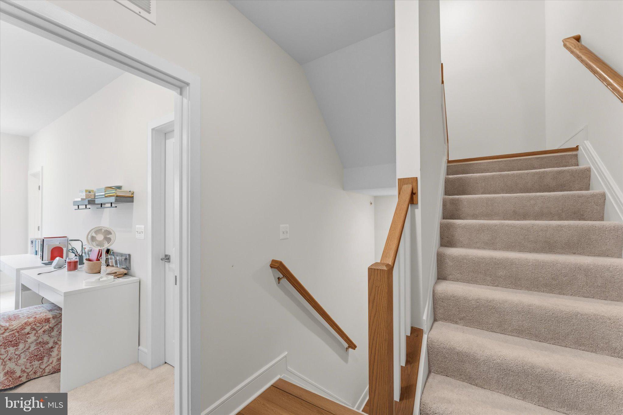 DEMOTT & SILVER - Residential
