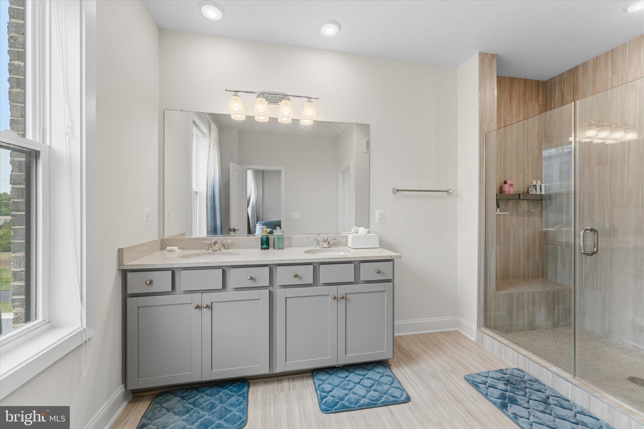 DEMOTT & SILVER - Residential