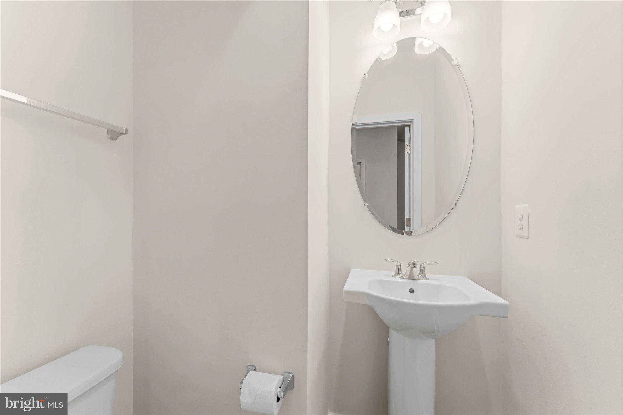 DEMOTT & SILVER - Residential