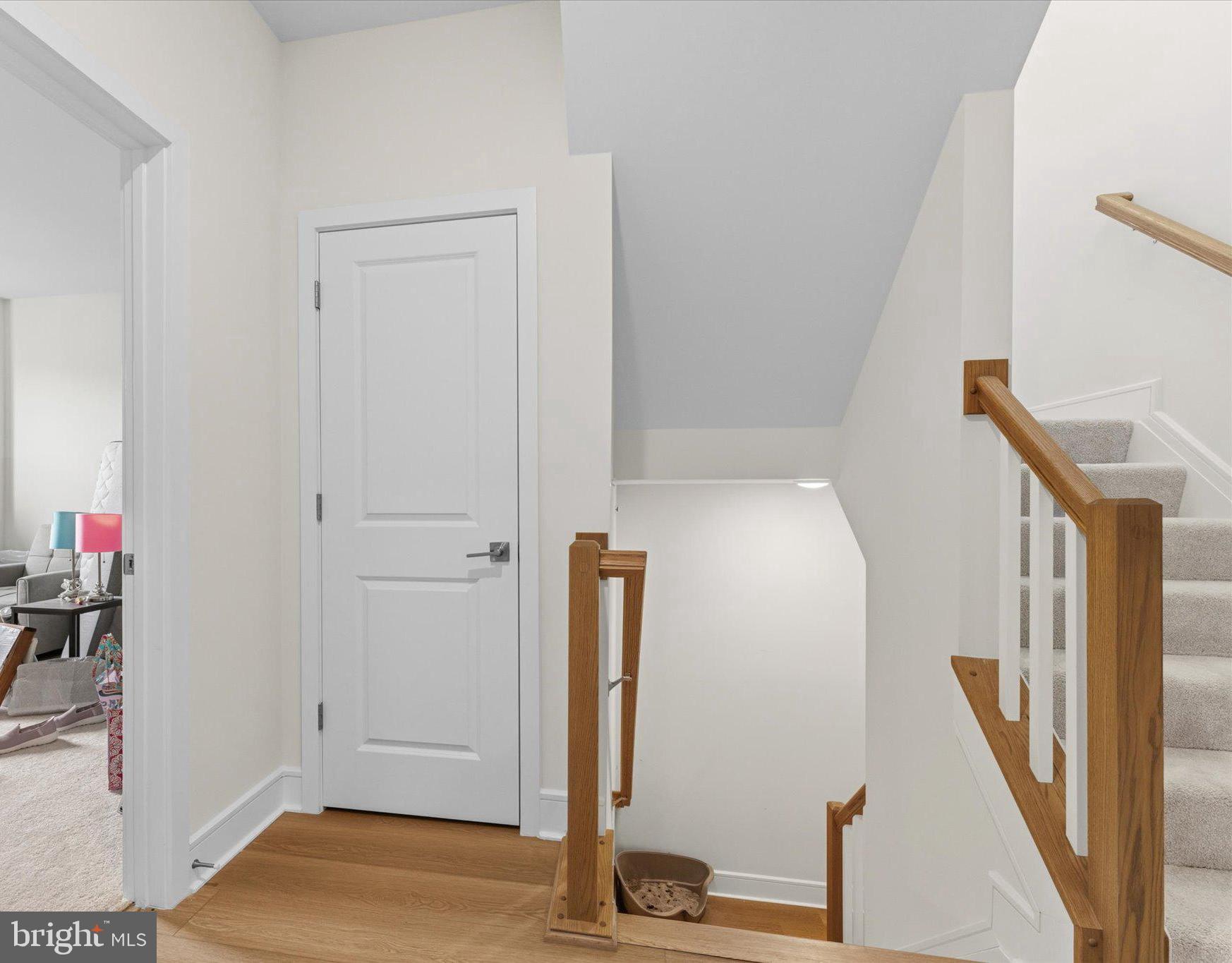 DEMOTT & SILVER - Residential