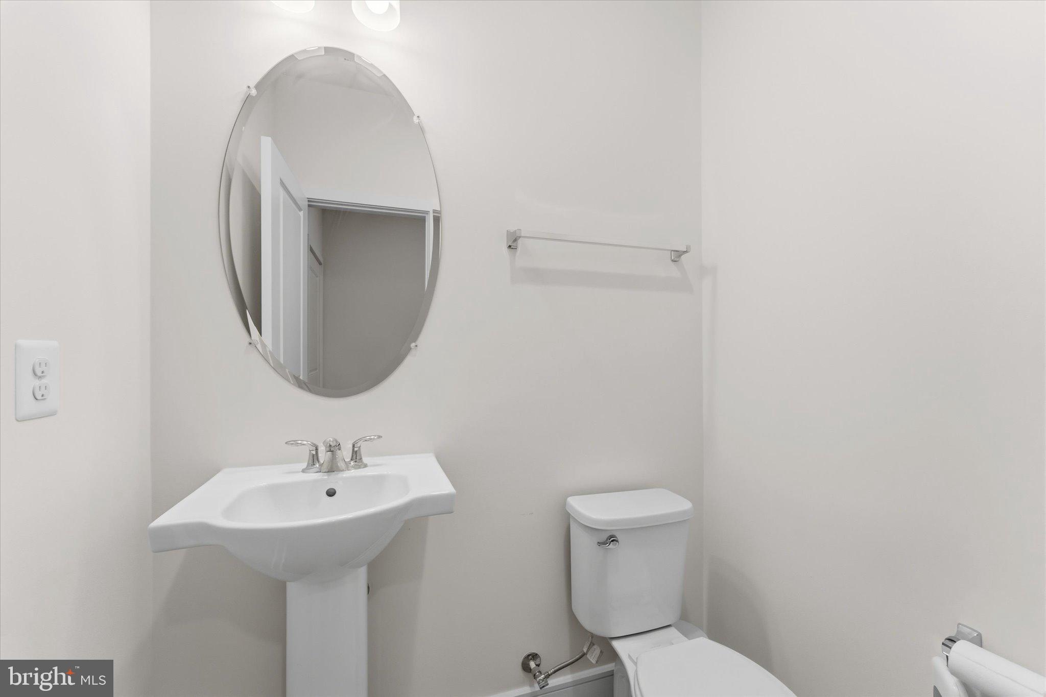 DEMOTT & SILVER - Residential