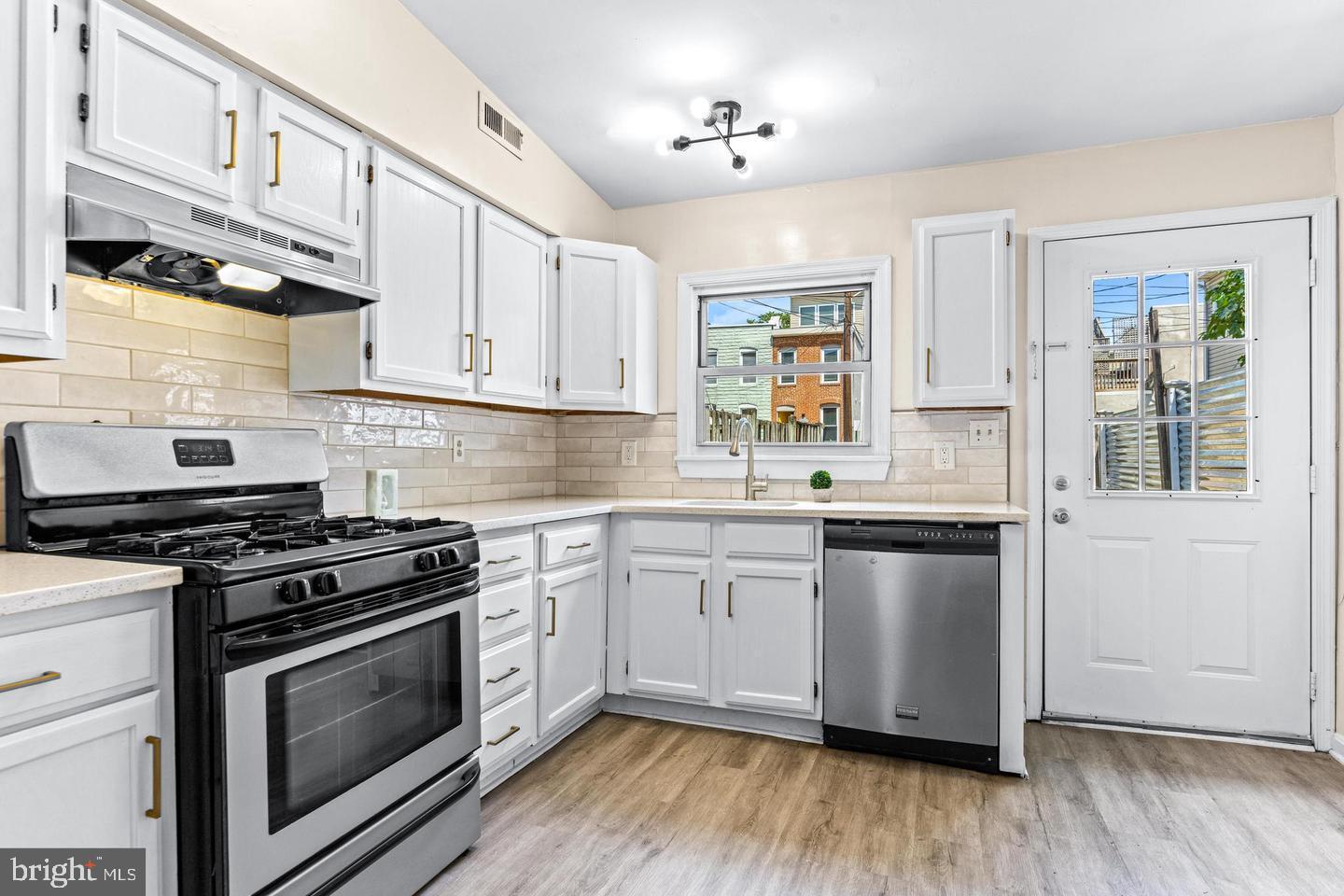 FEDERAL HILL HISTORIC DISTRICT - Residential