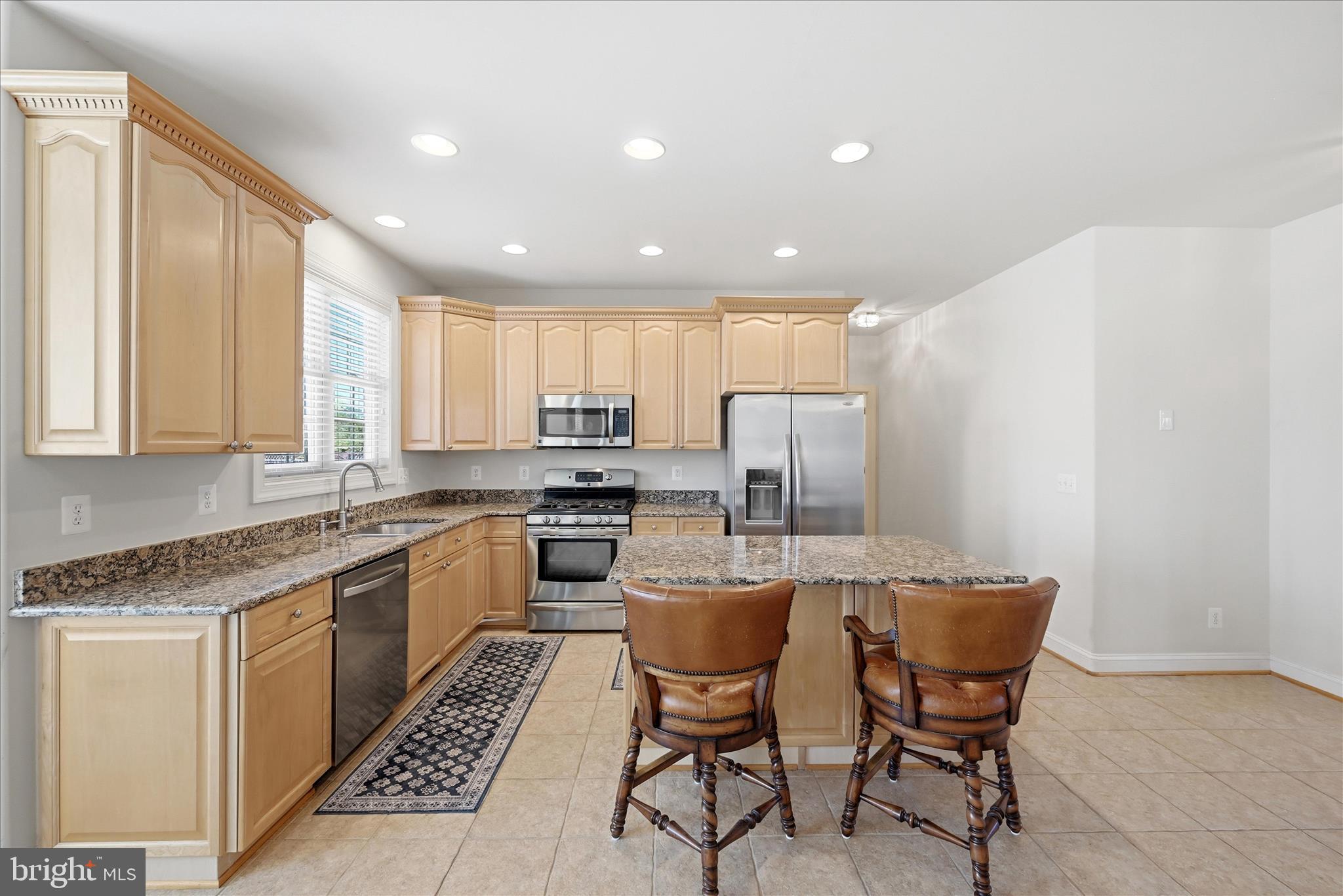 ALBIN ESTATES - Residential