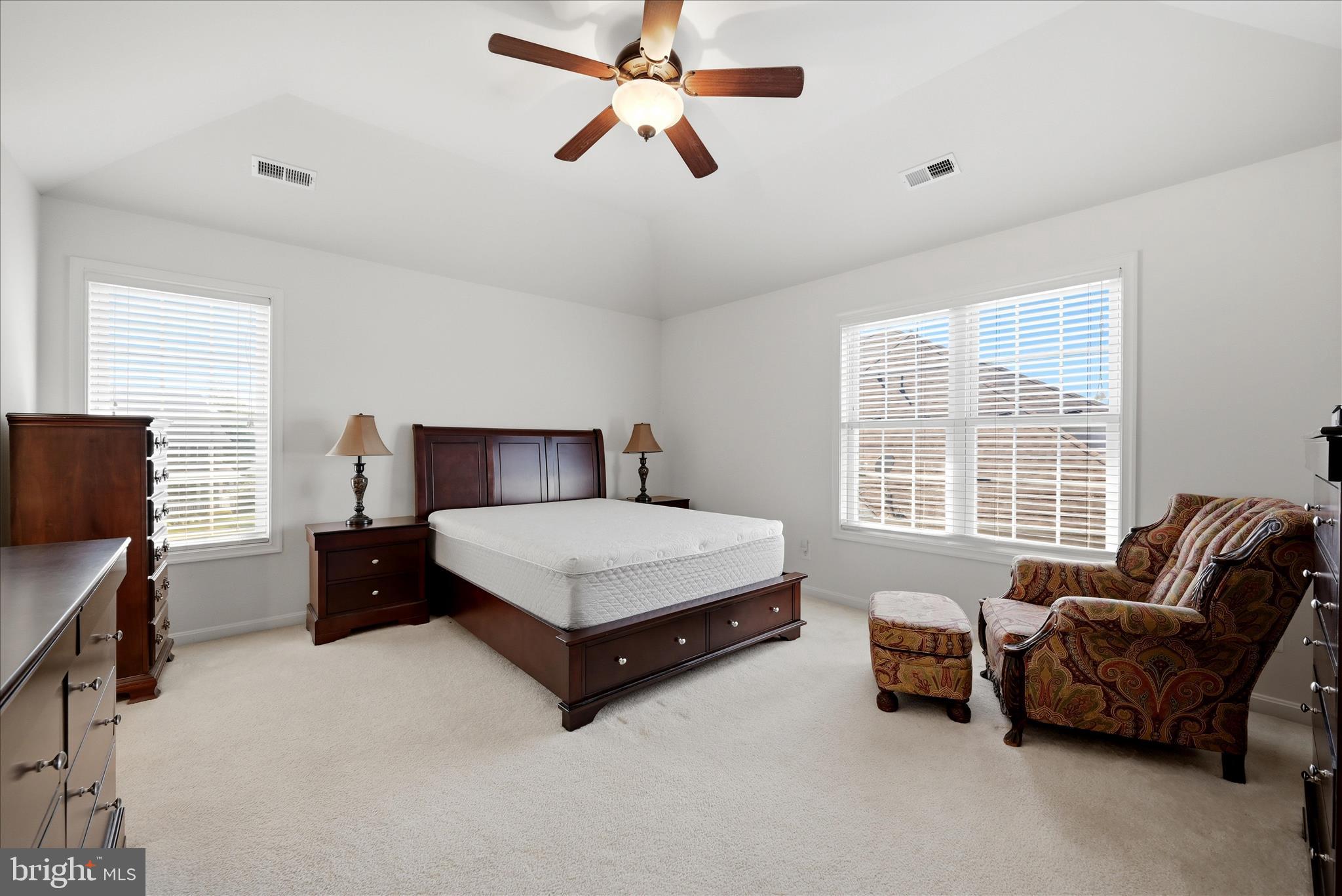 ALBIN ESTATES - Residential