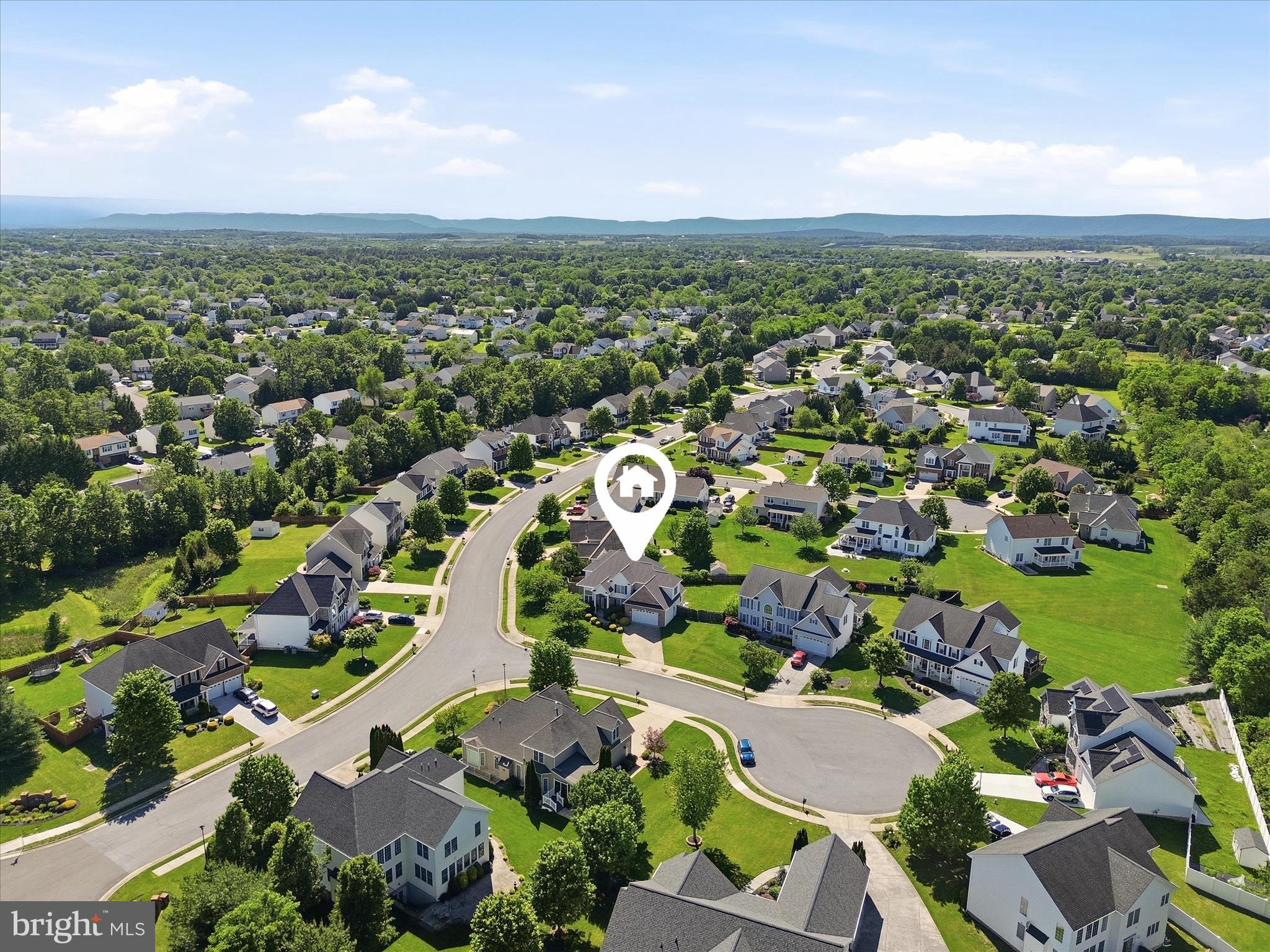 ALBIN ESTATES - Residential