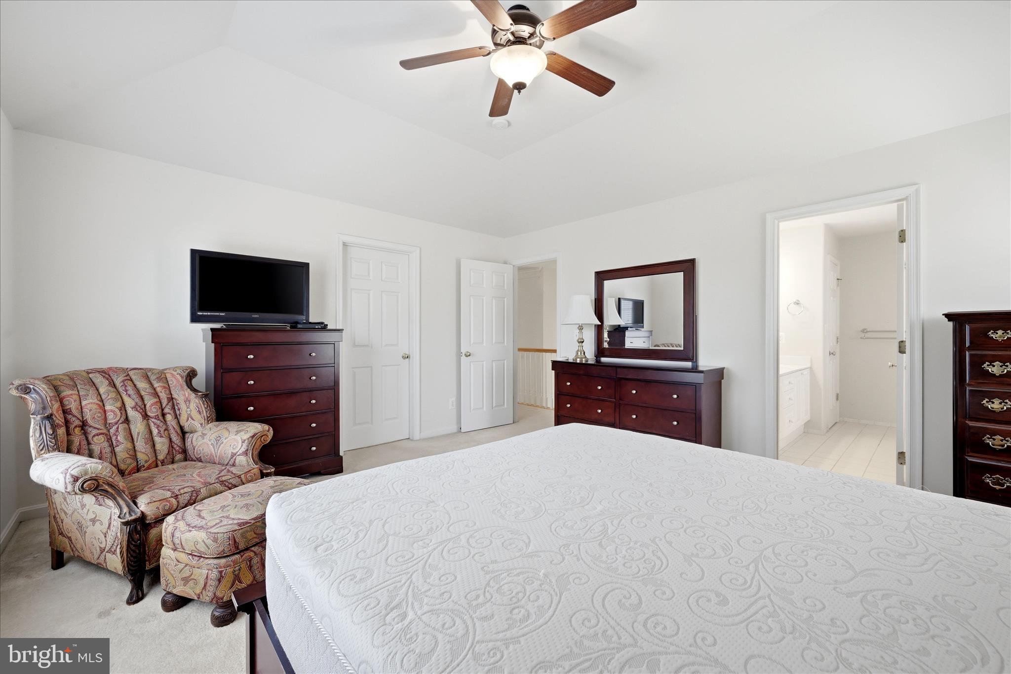ALBIN ESTATES - Residential