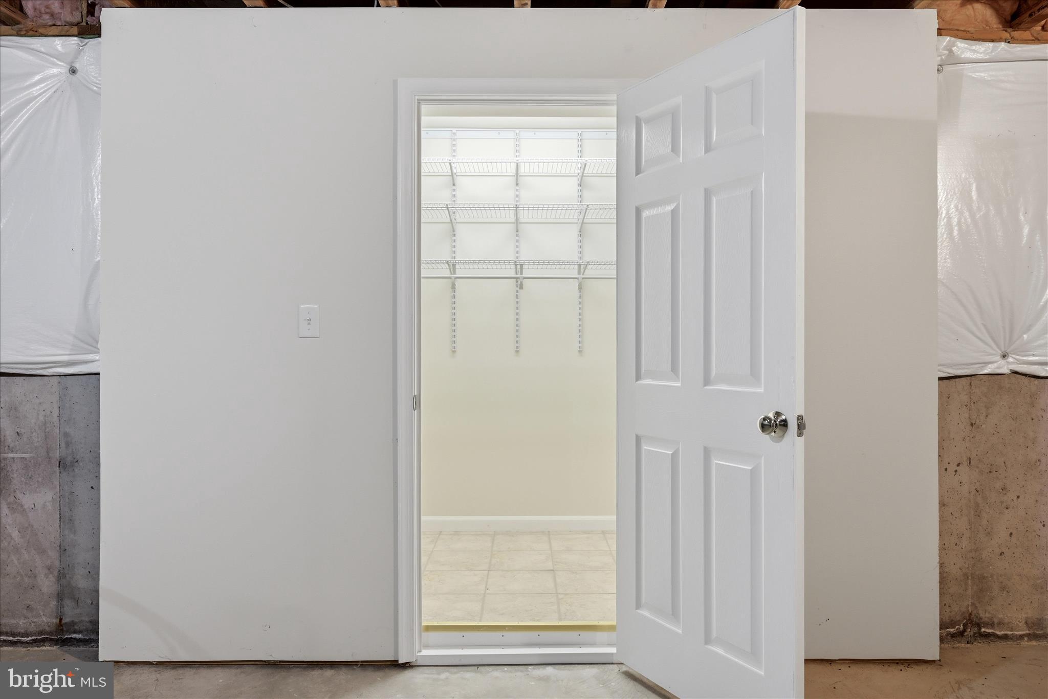 ALBIN ESTATES - Residential