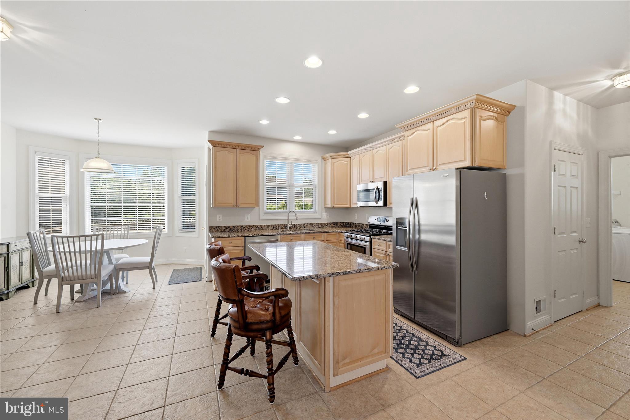ALBIN ESTATES - Residential