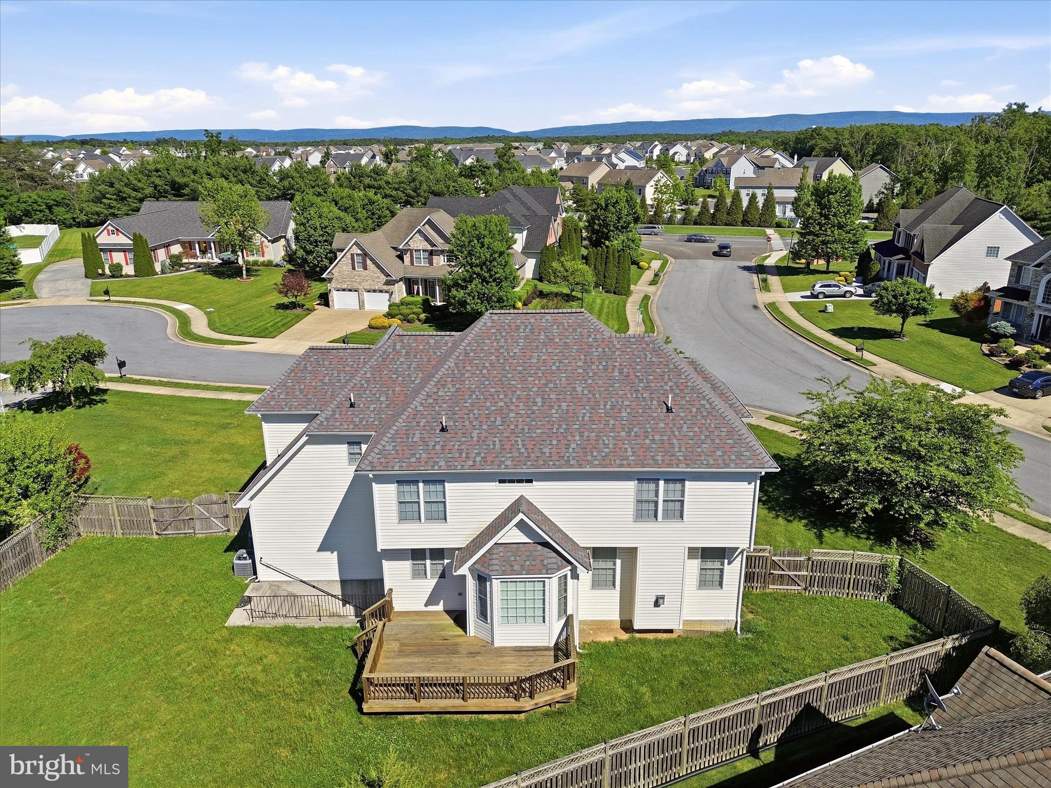 ALBIN ESTATES - Residential