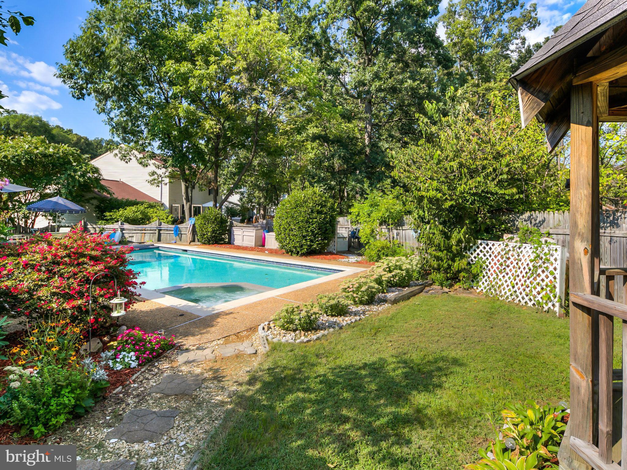 FOREST RIDGE - Residential