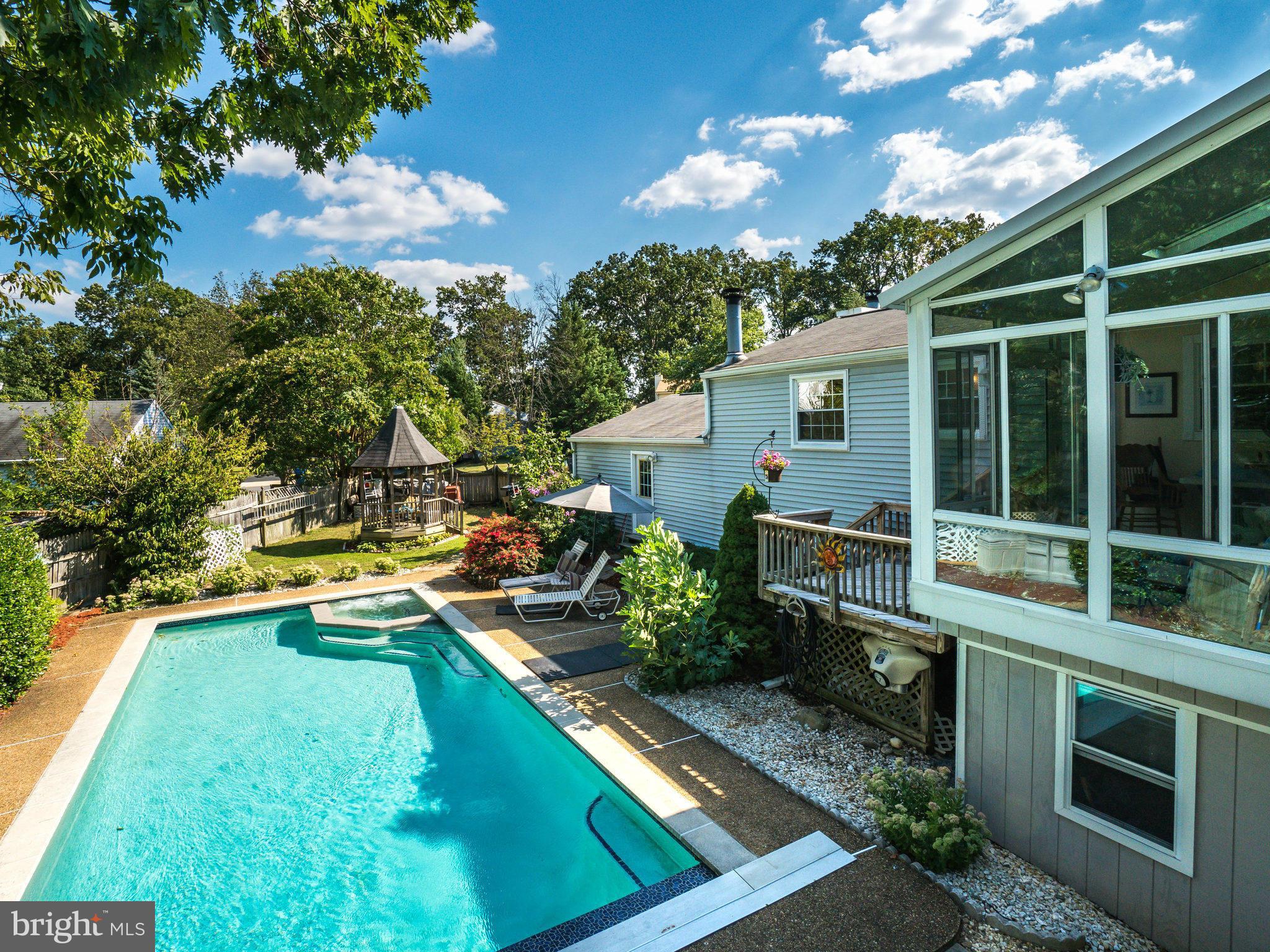 FOREST RIDGE - Residential