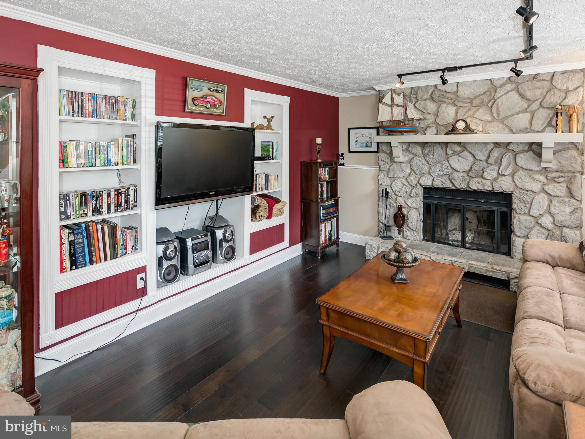 FOREST RIDGE - Residential