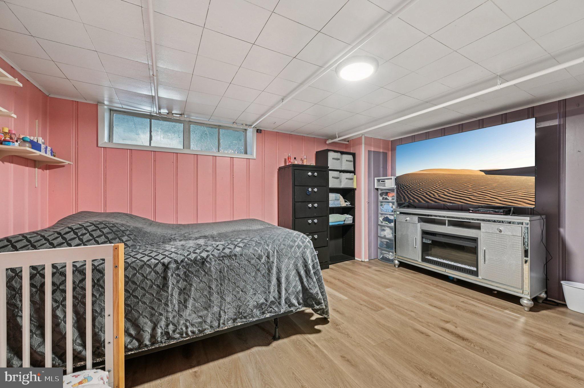 BROOKLYN - Residential