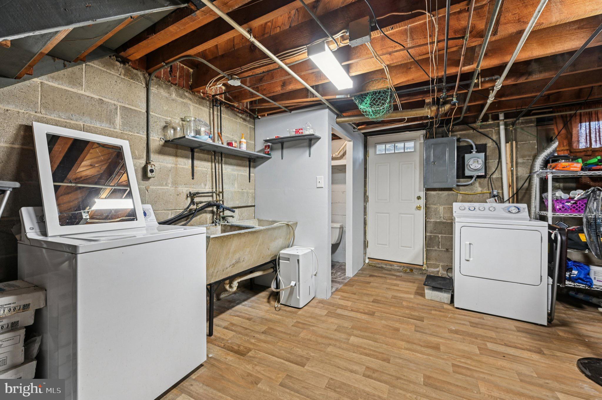 BROOKLYN - Residential