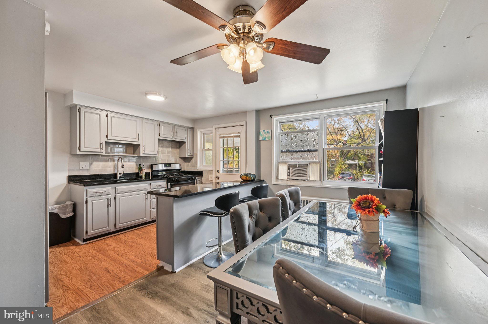 BROOKLYN - Residential