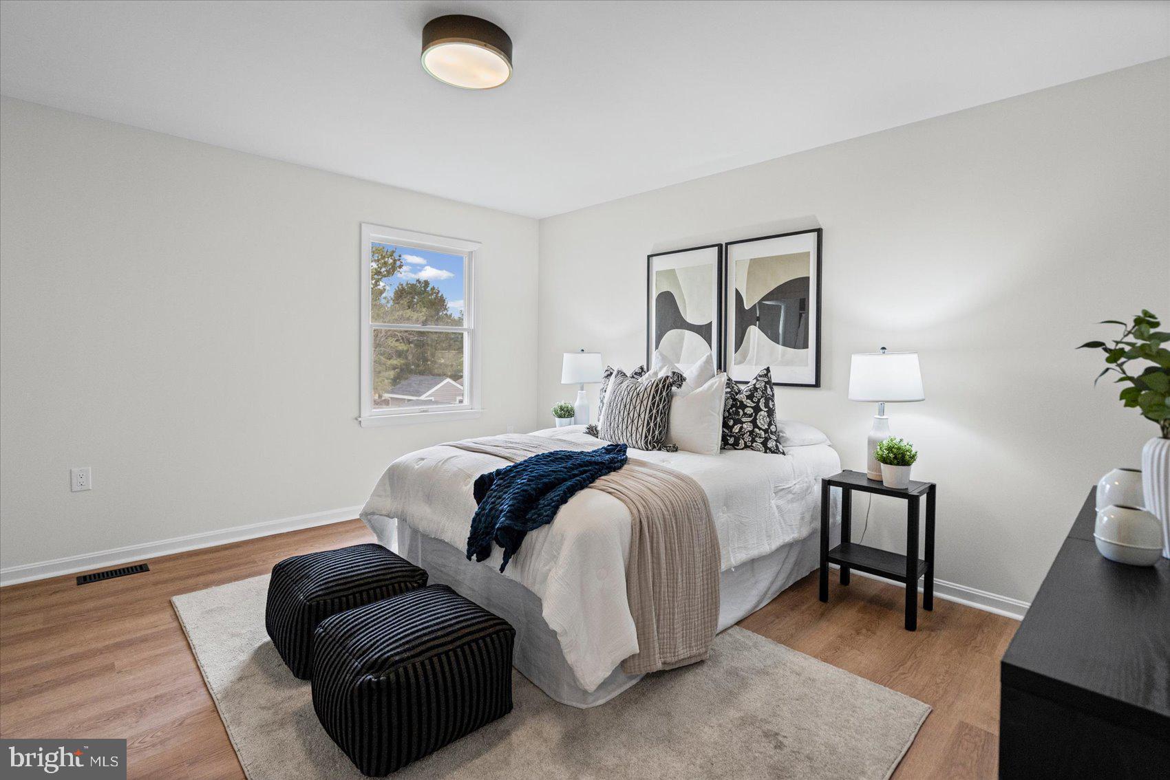 WHISPERING VALLEY - Residential