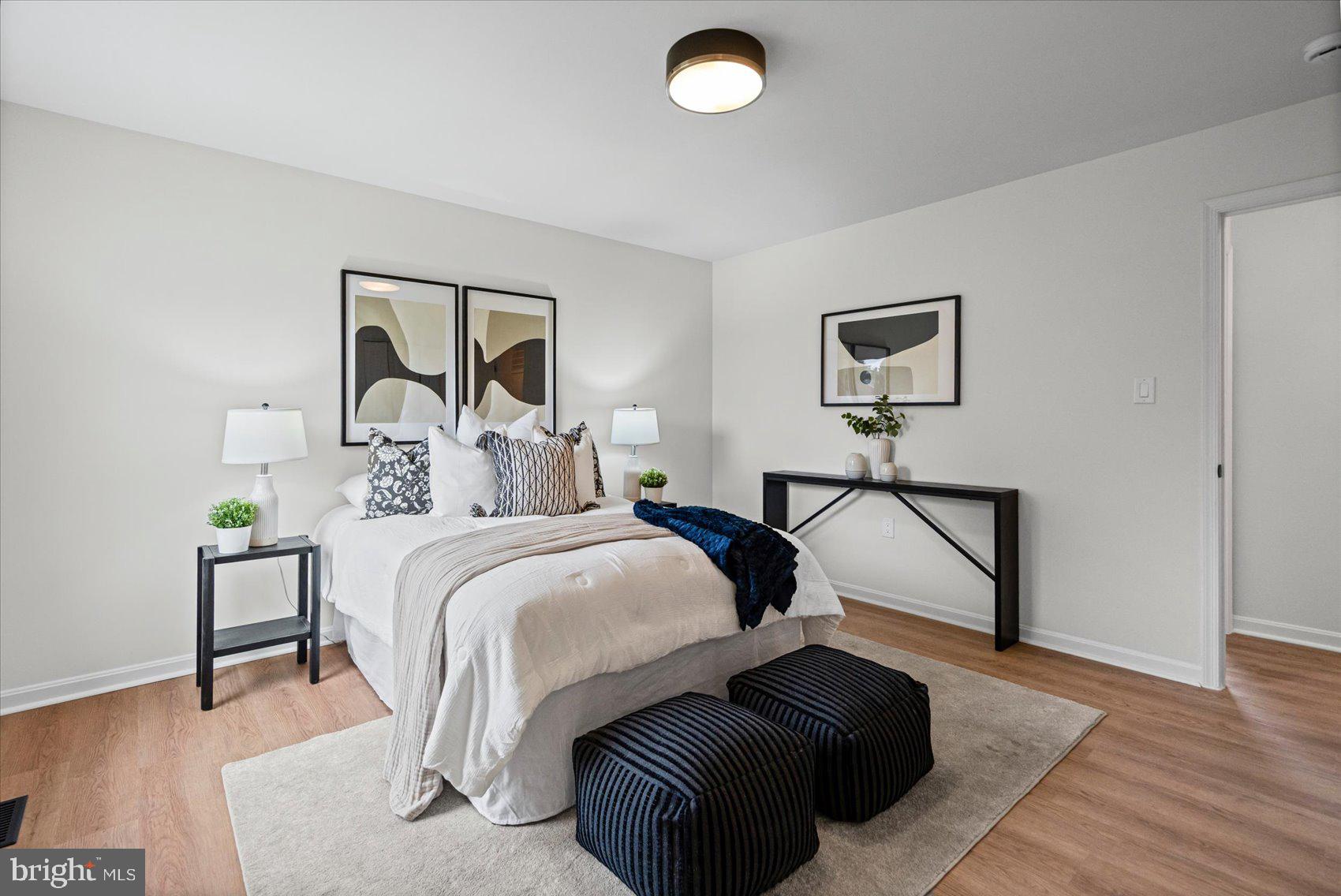 WHISPERING VALLEY - Residential