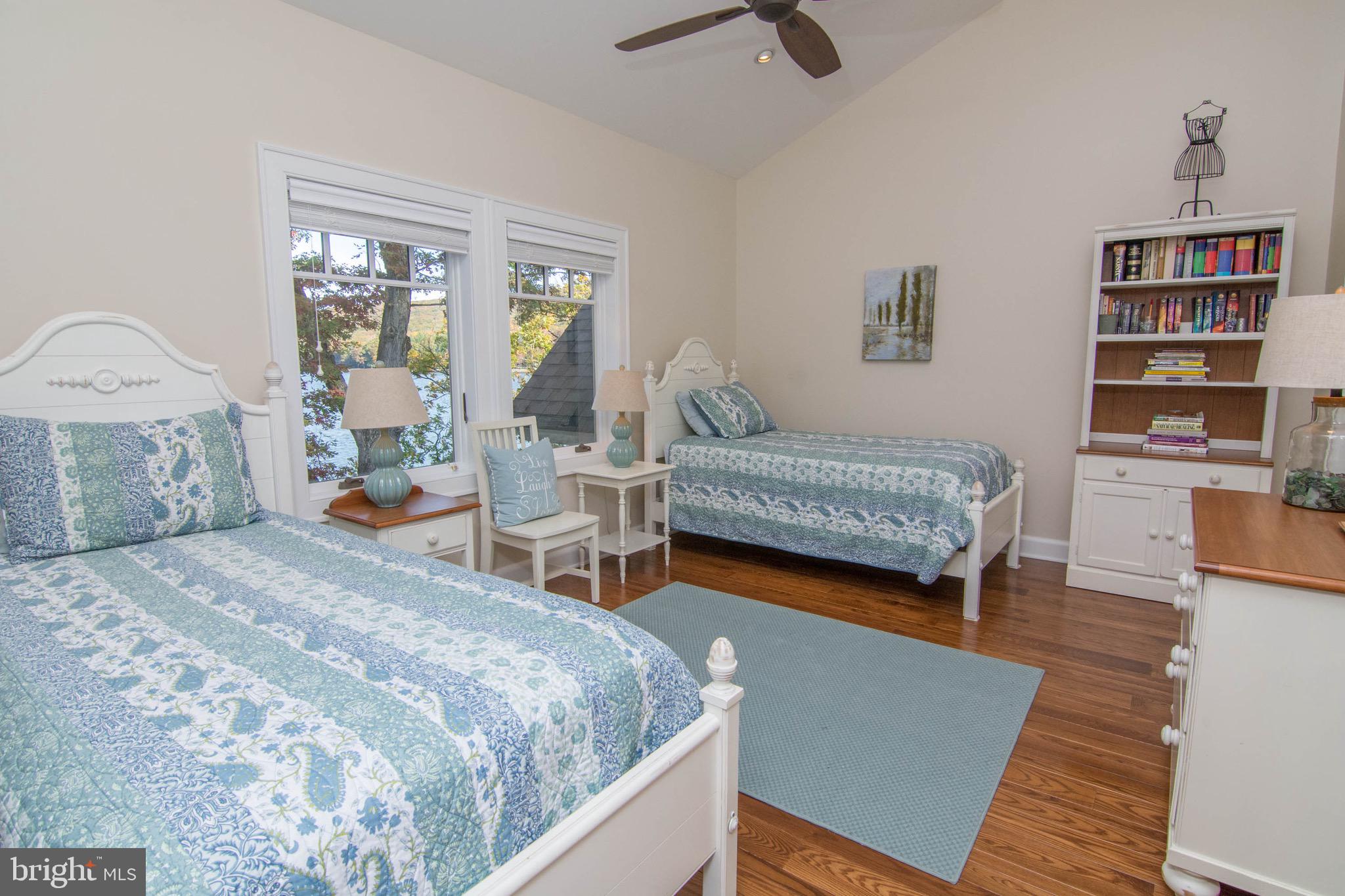 DEEP CREEK LAKE - Residential