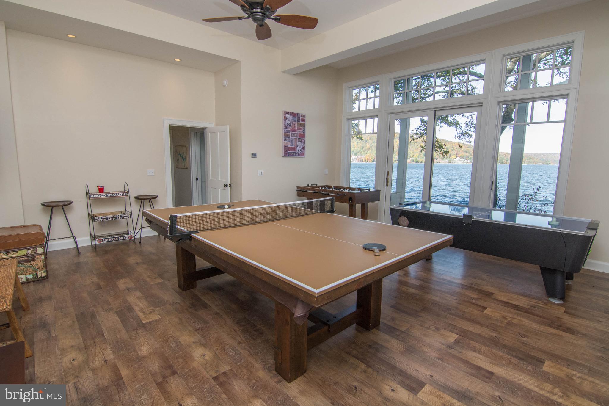 DEEP CREEK LAKE - Residential