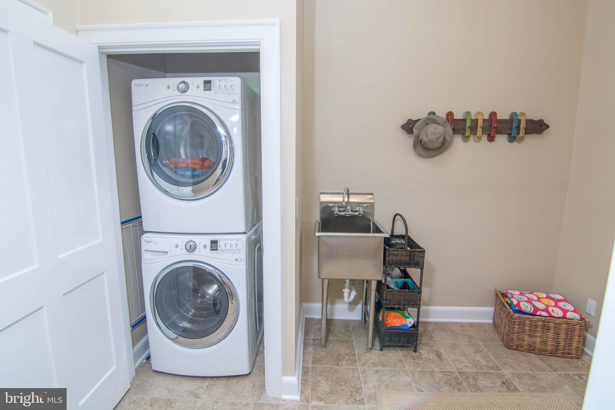 DEEP CREEK LAKE - Residential