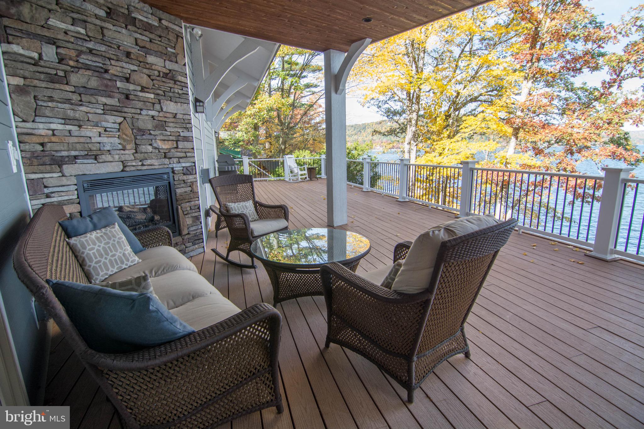 DEEP CREEK LAKE - Residential