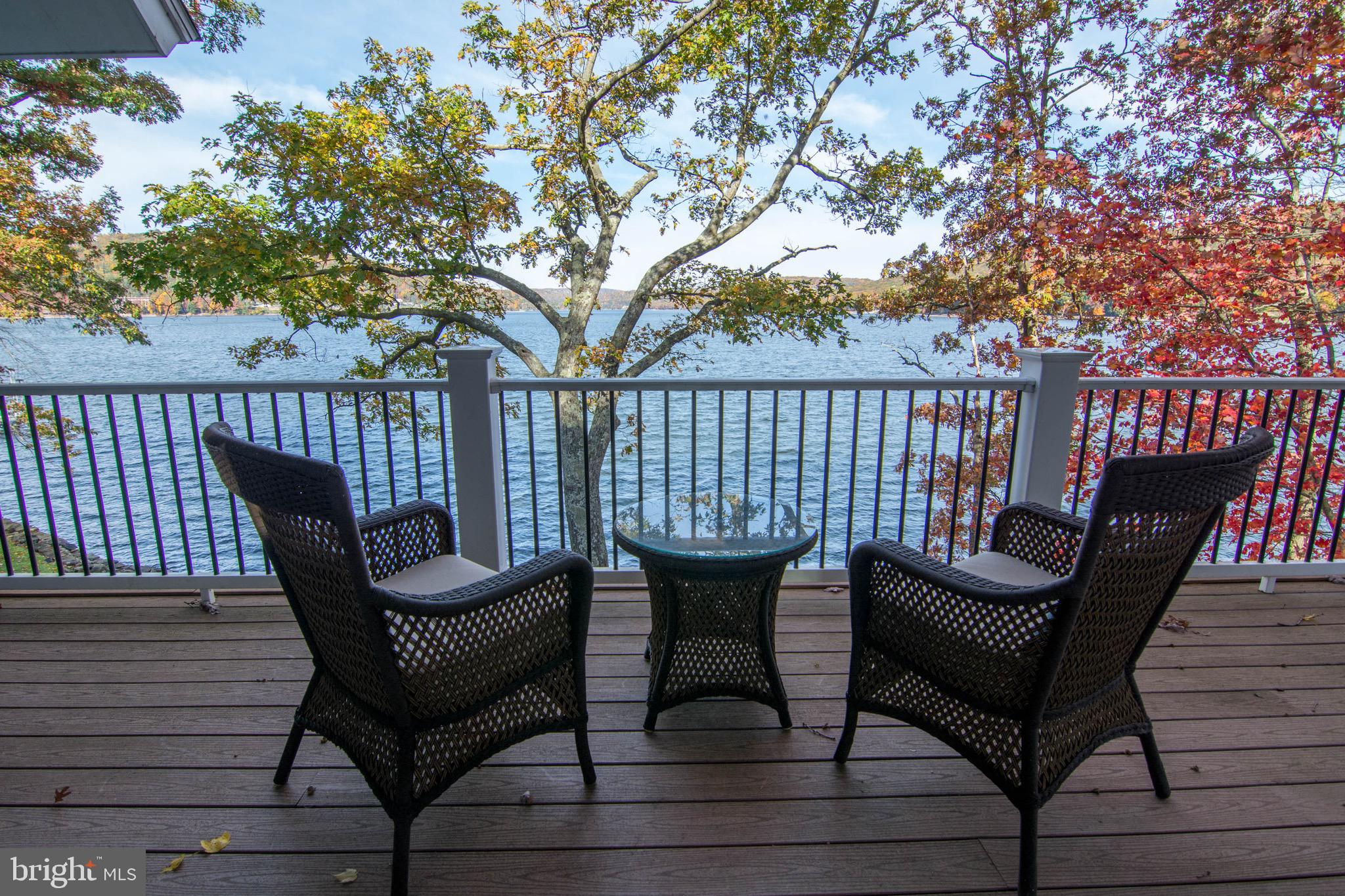 DEEP CREEK LAKE - Residential