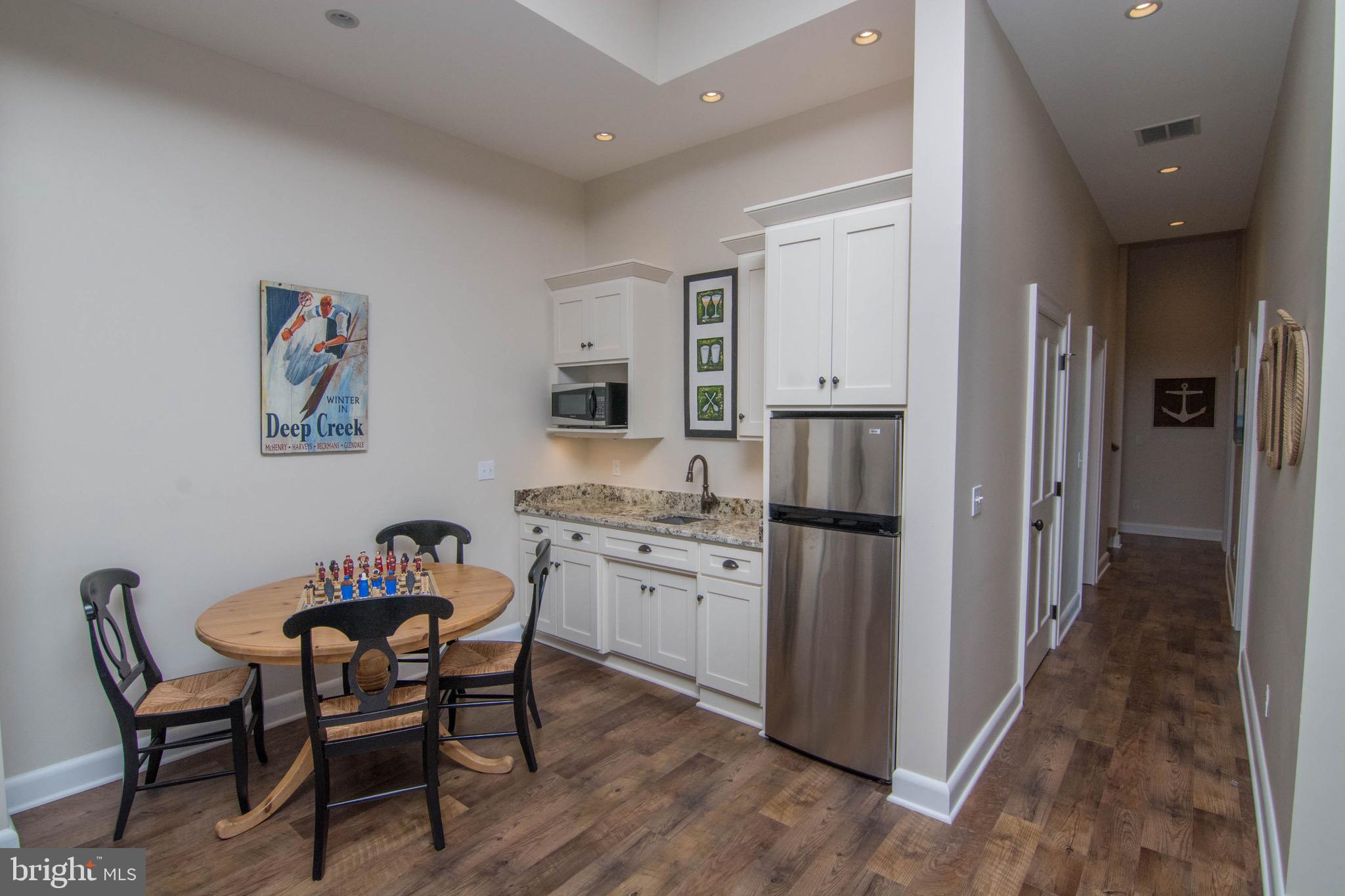 DEEP CREEK LAKE - Residential