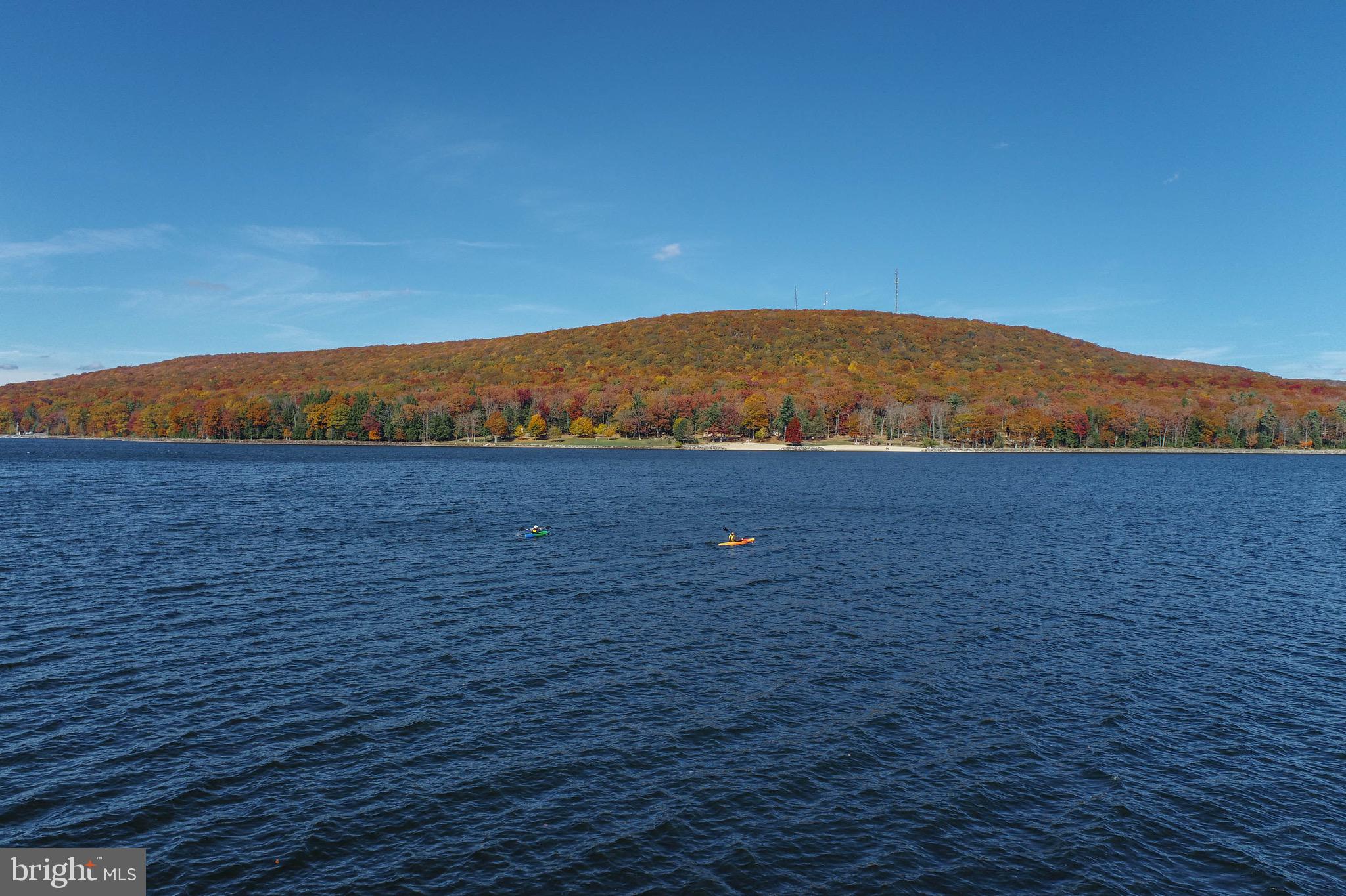 DEEP CREEK LAKE - Residential