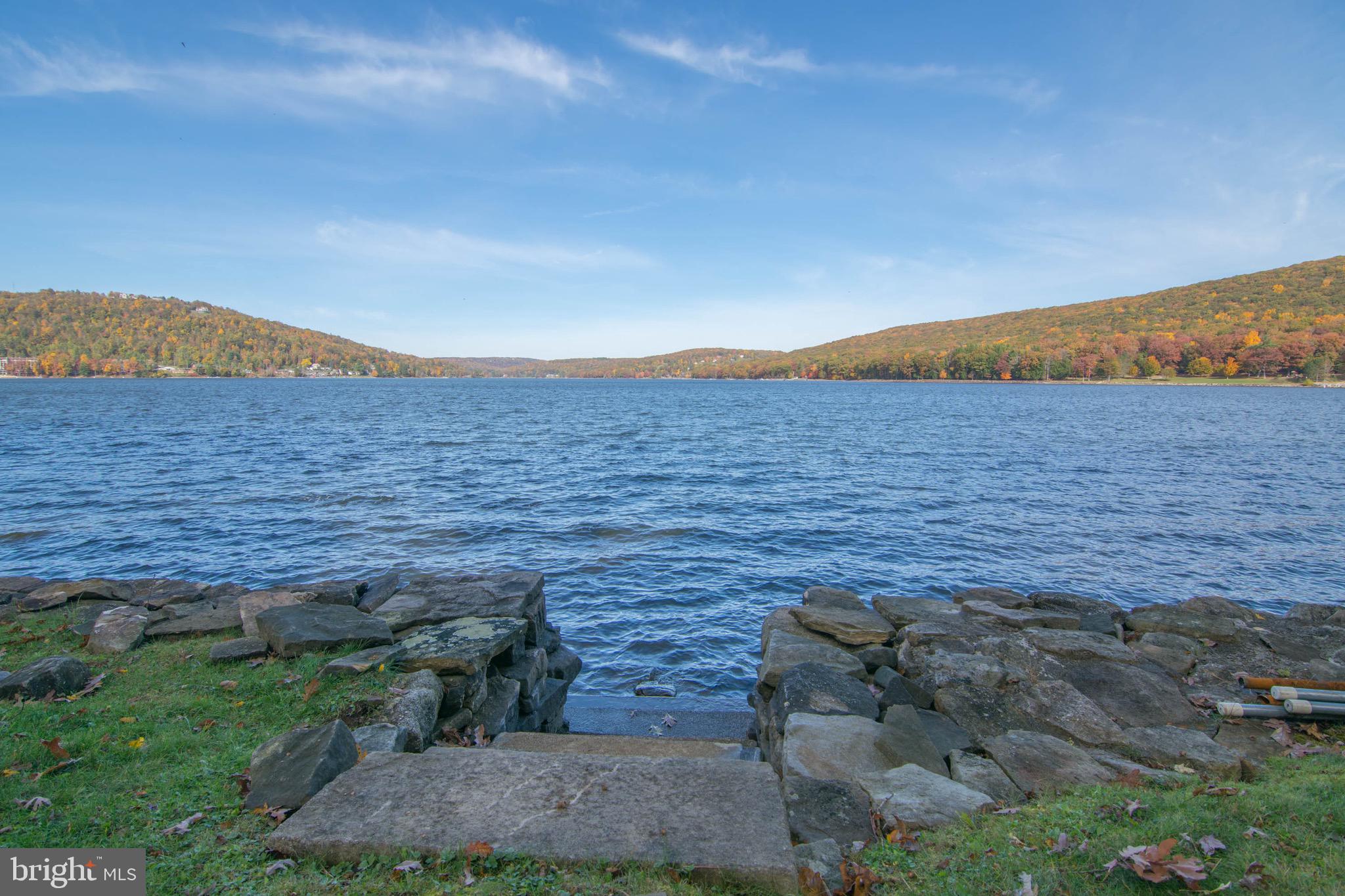 DEEP CREEK LAKE - Residential