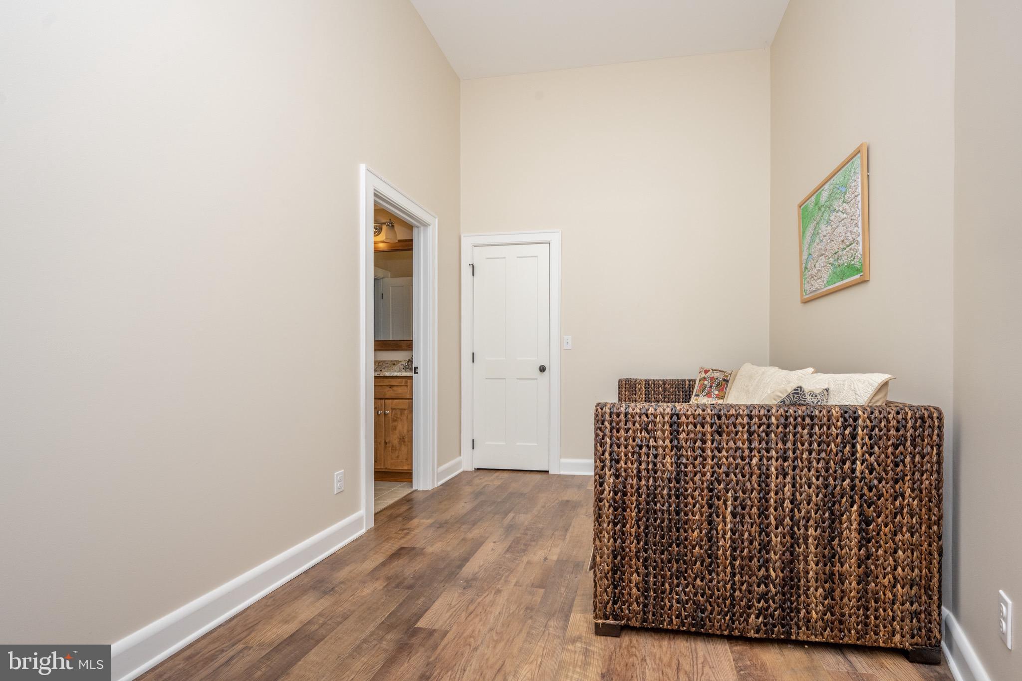 DEEP CREEK LAKE - Residential