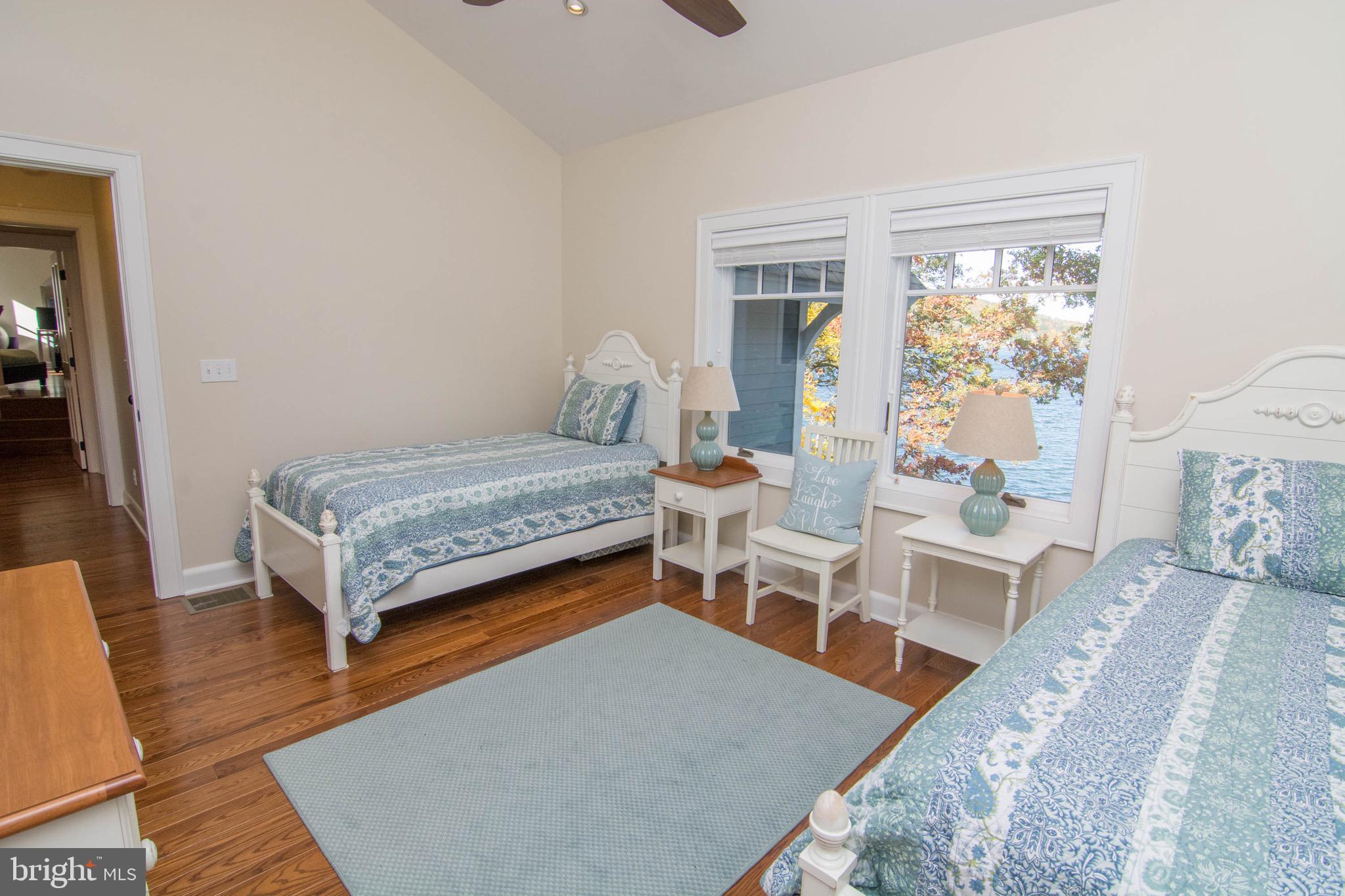 DEEP CREEK LAKE - Residential