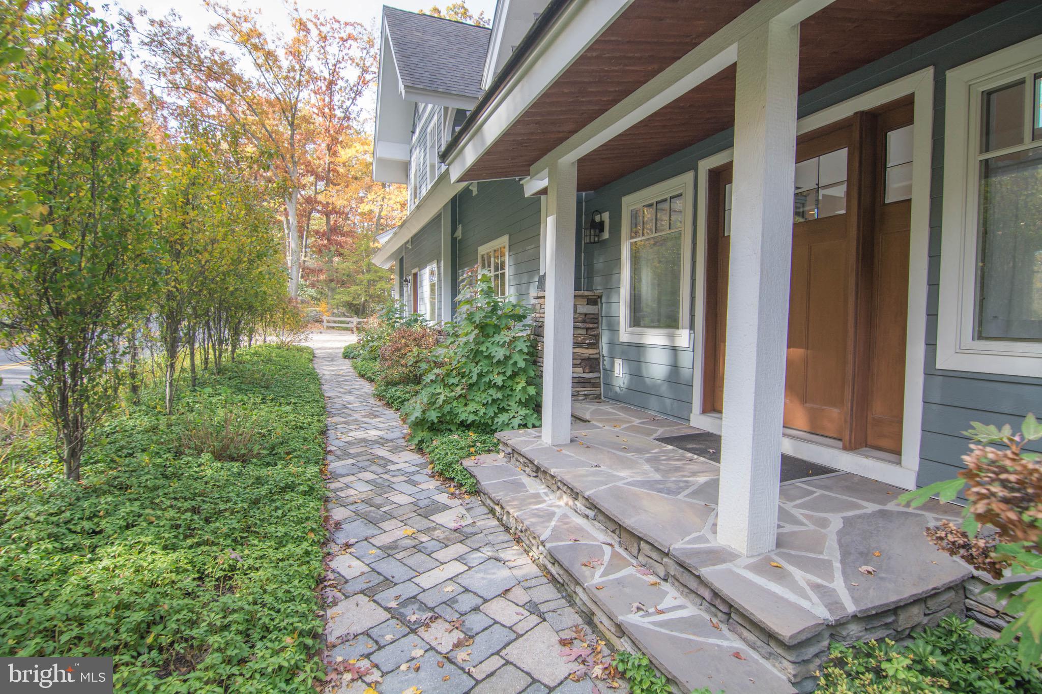 DEEP CREEK LAKE - Residential