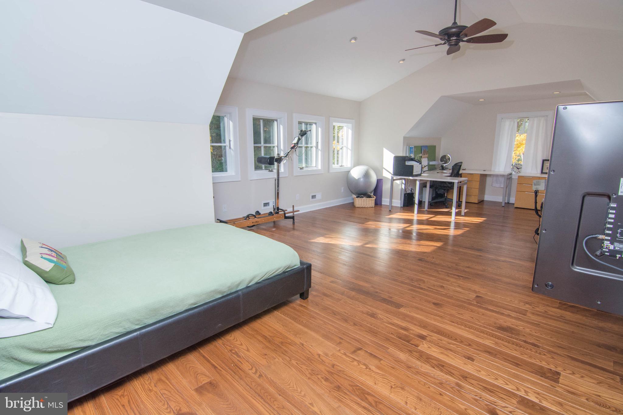 DEEP CREEK LAKE - Residential