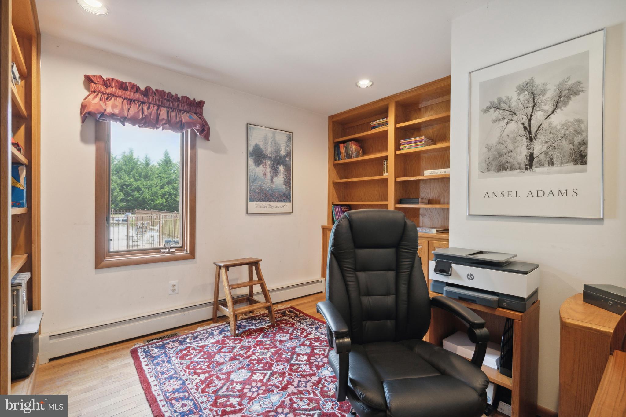 JOHNSON COMMONS - Residential Income