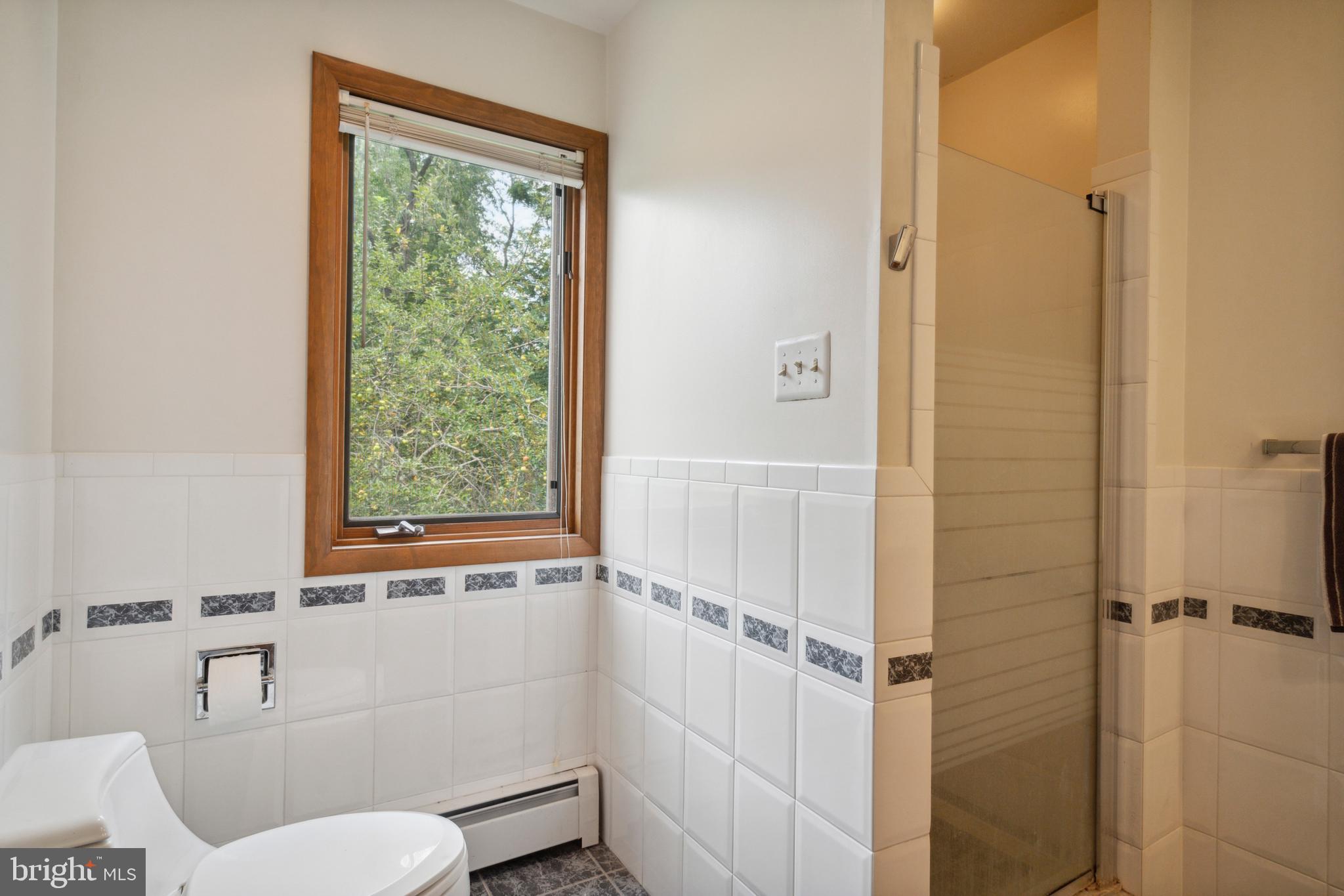 JOHNSON COMMONS - Residential Income