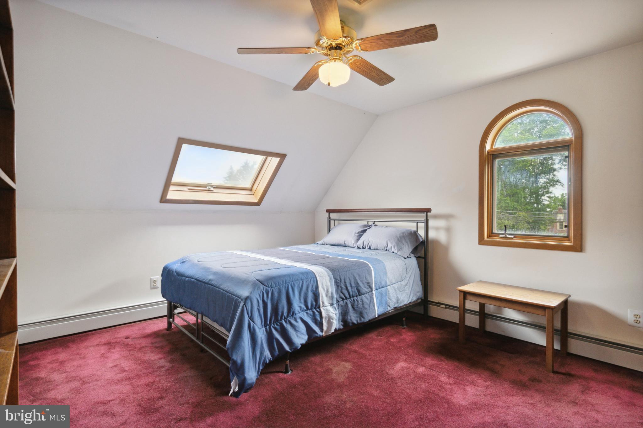 JOHNSON COMMONS - Residential Income