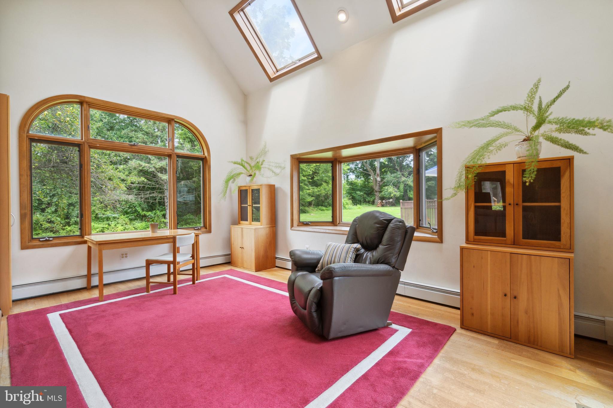 JOHNSON COMMONS - Residential Income