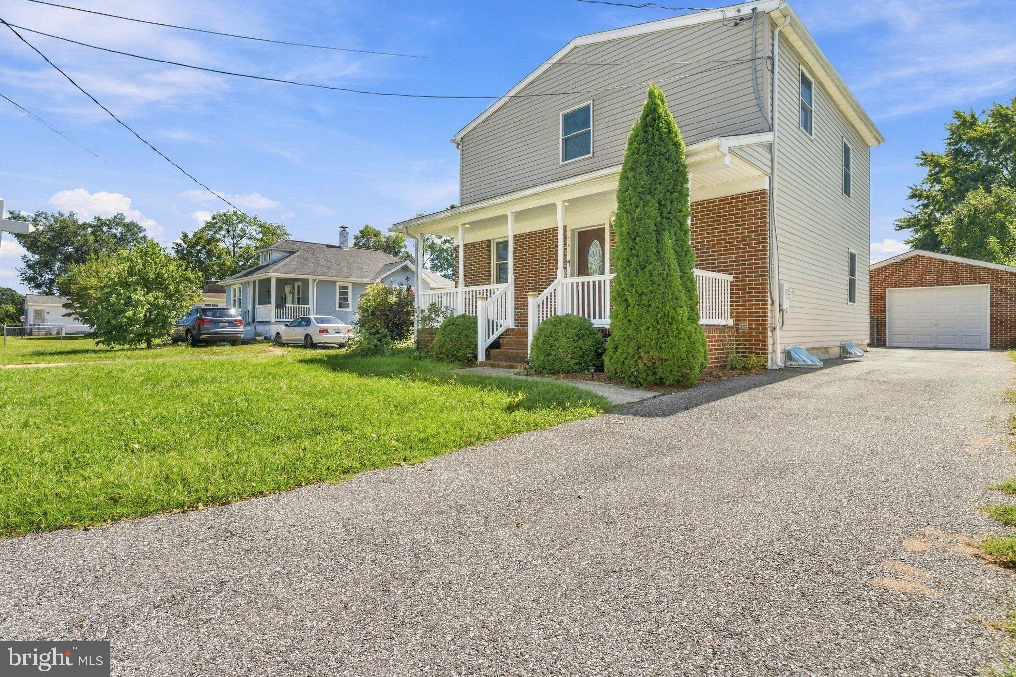 115 RIVERSIDE ROAD