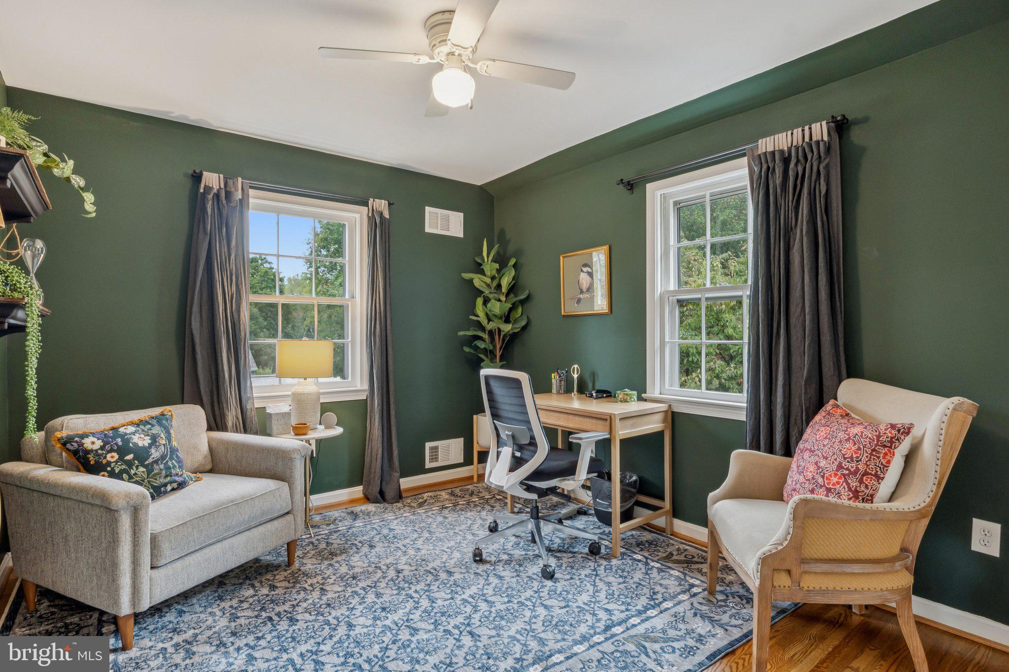 SHERWOOD FOREST MANOR - Residential