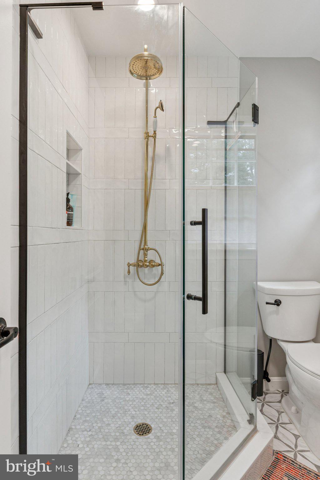 SHERWOOD FOREST MANOR - Residential