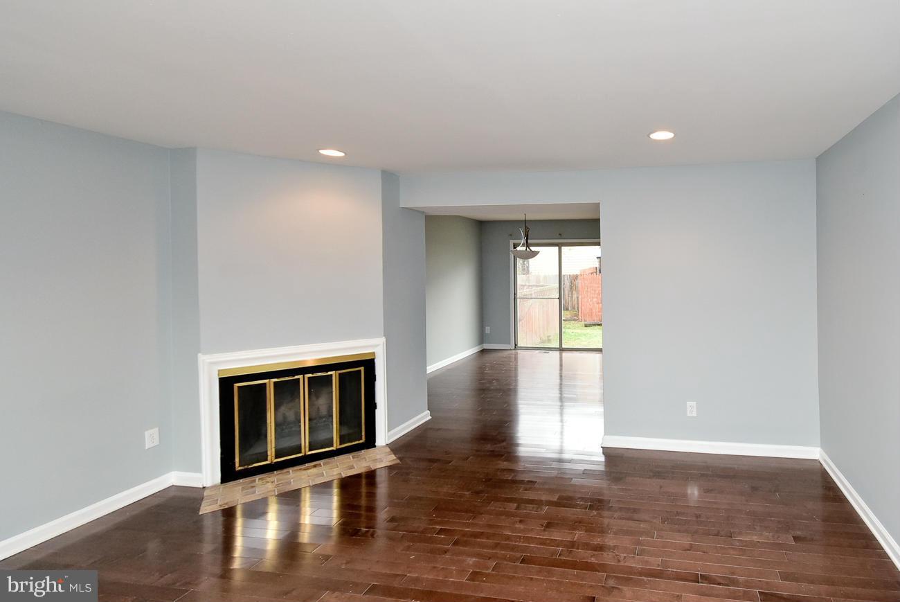 CHESTNUT WOODS - Residential