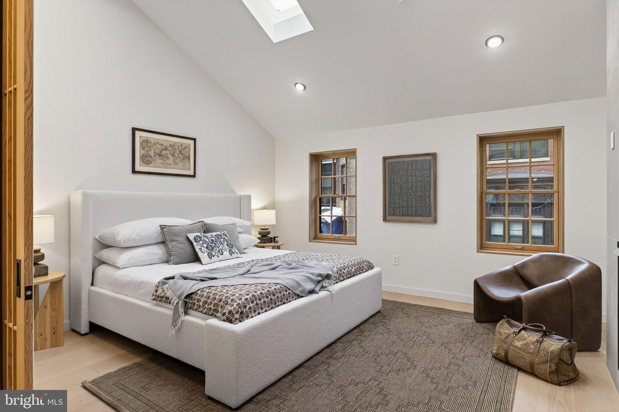 RITTENHOUSE SQUARE - Residential