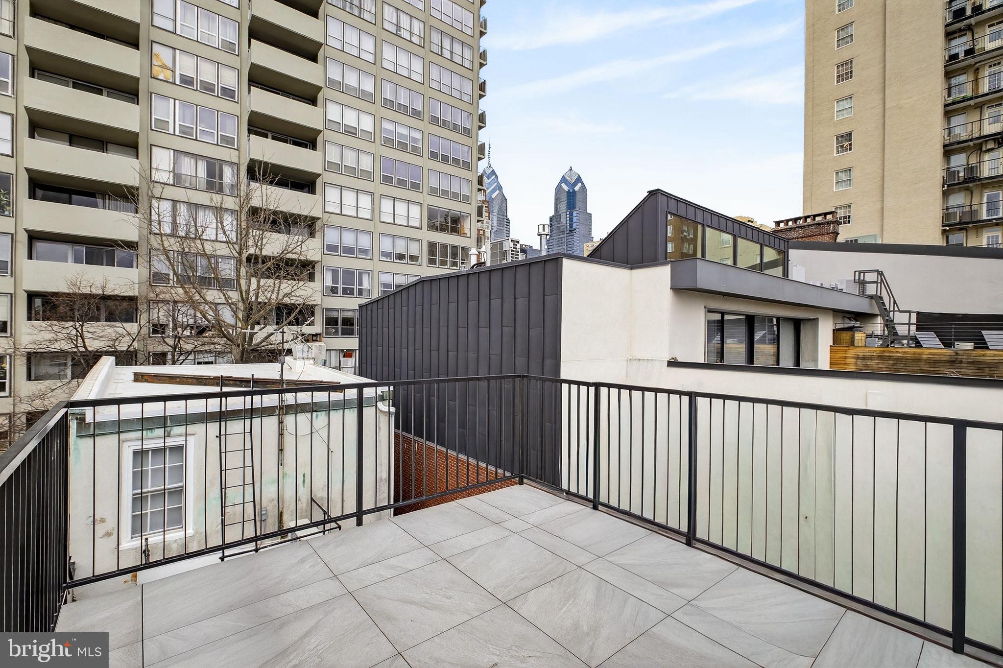 RITTENHOUSE SQUARE - Residential