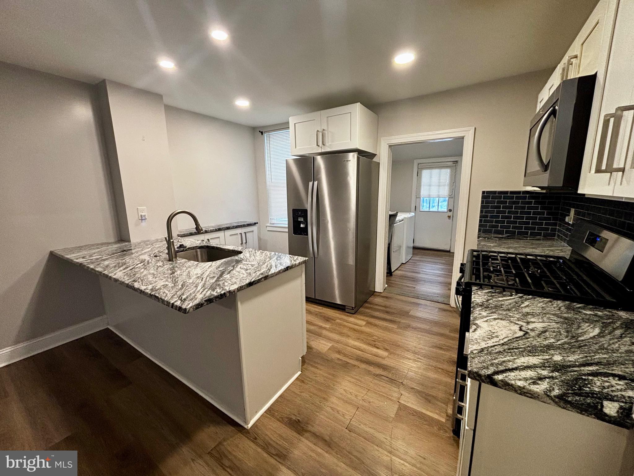 BROOKHAVEN - Residential