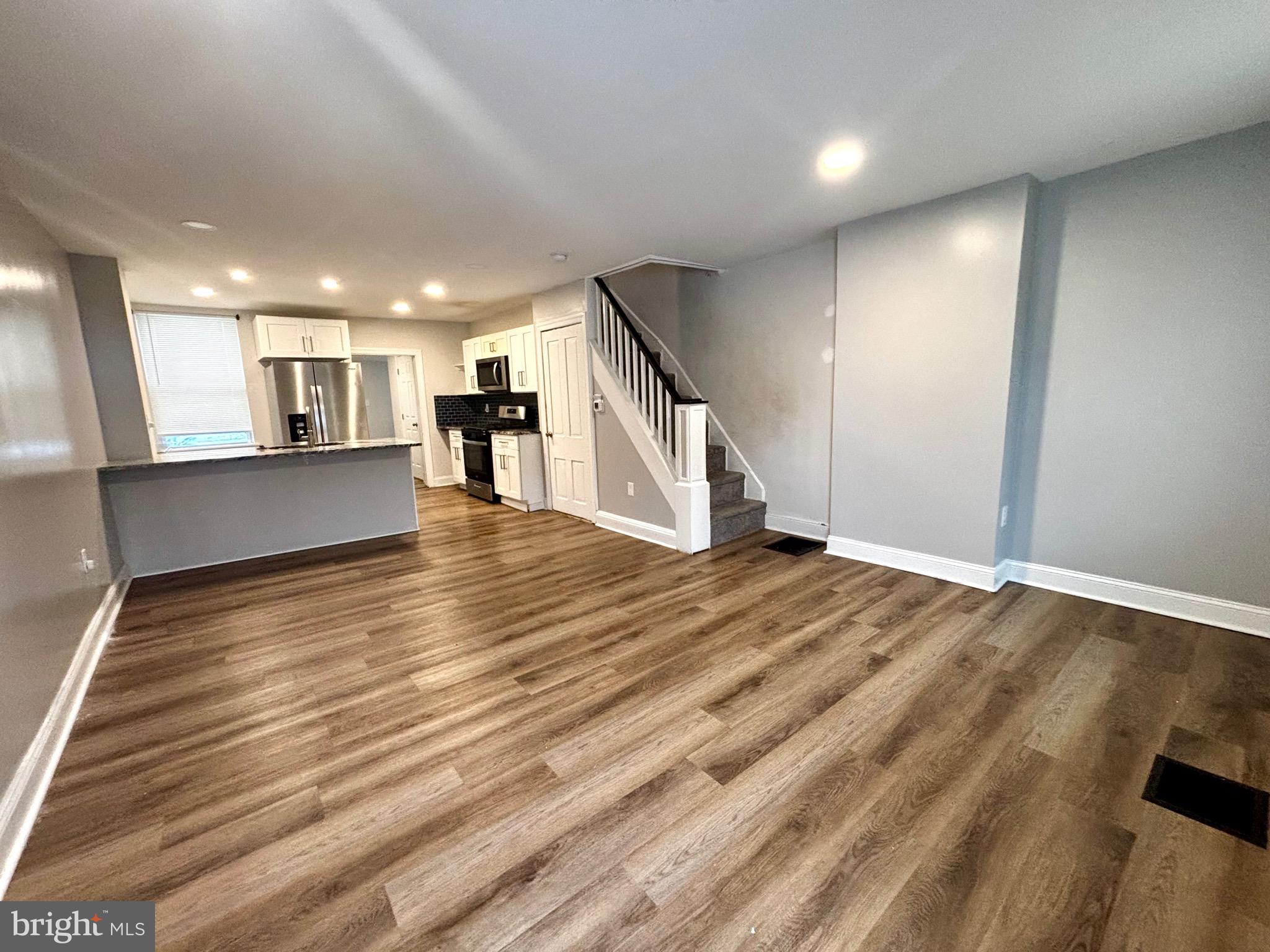 BROOKHAVEN - Residential