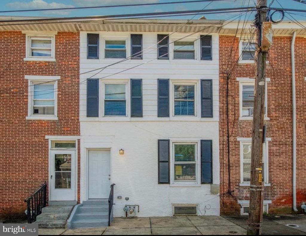 Photo of 4 3rd Street, BROOKHAVEN, PA 19015 (MLS # PADE2106794)