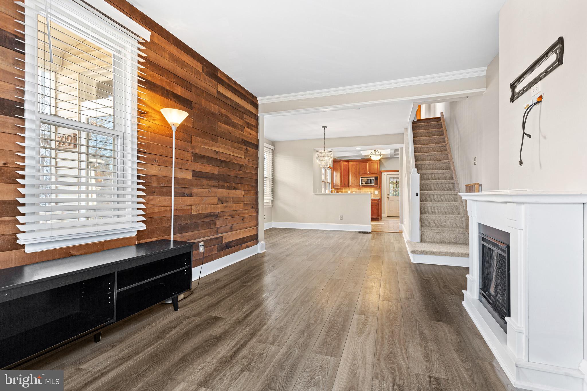 229 S ATLANTIC AVENUE