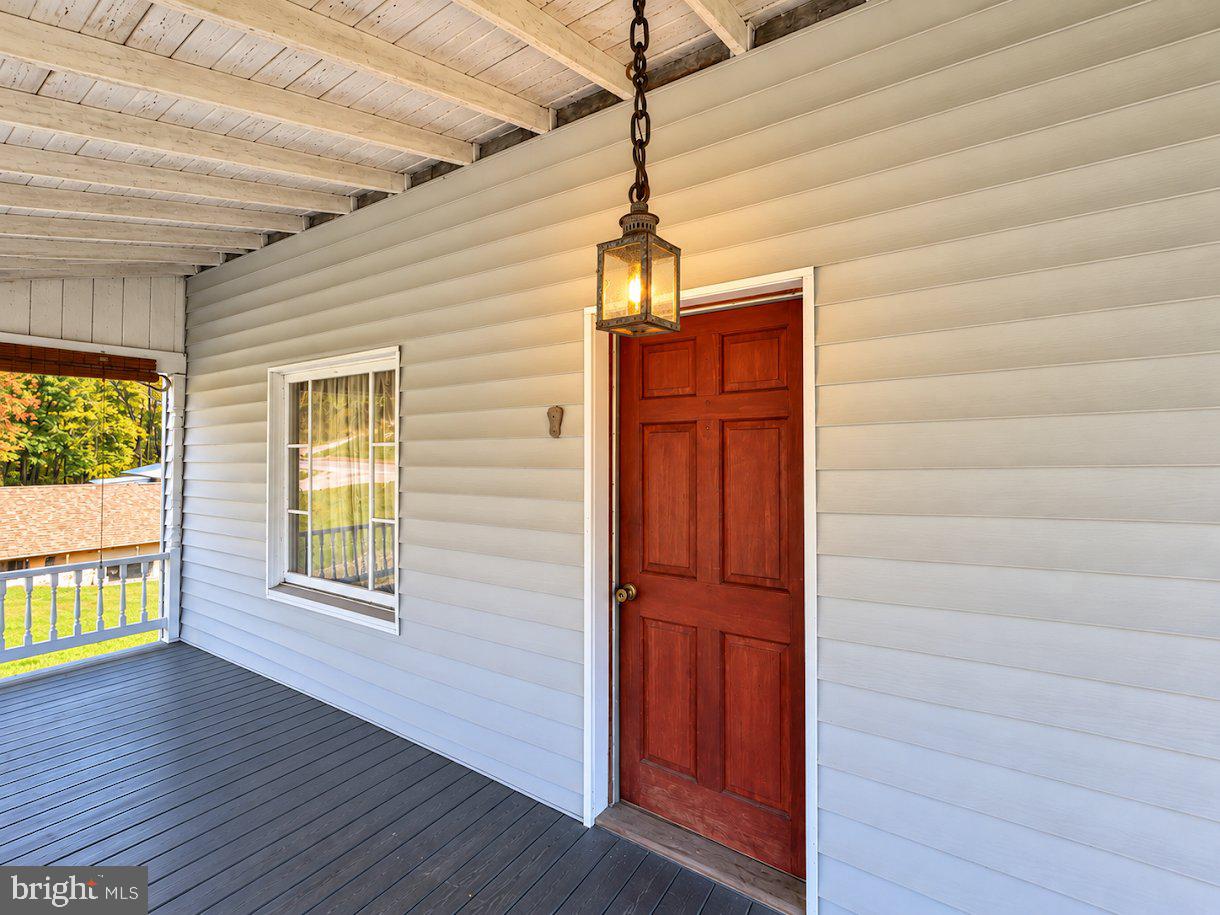 808 STIFFLERTOWN ROAD