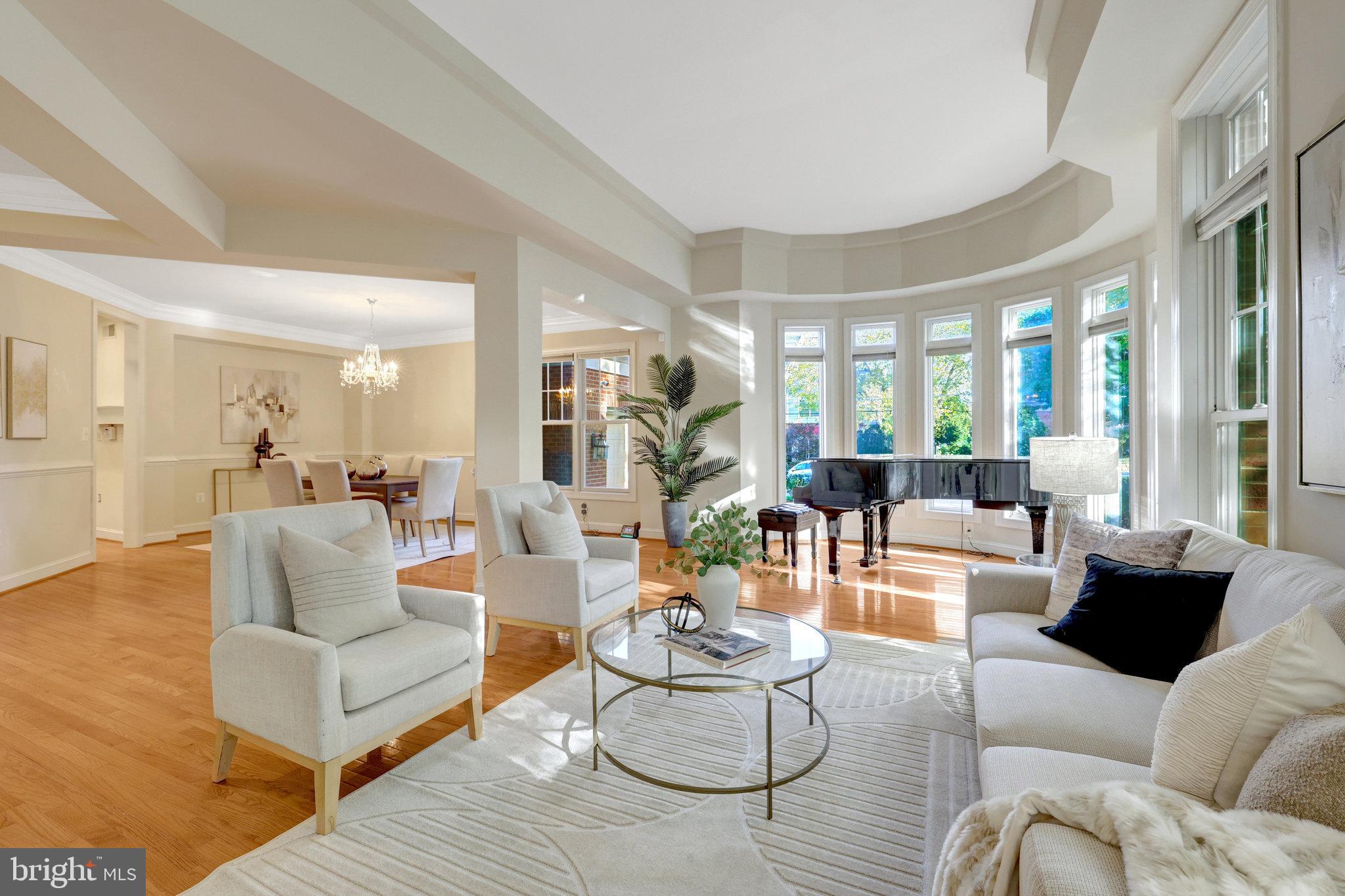 WEST MC LEAN - Residential